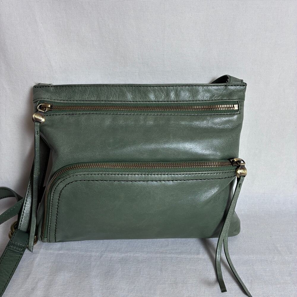 HOBO Sage Green Leather Crossbody Bag Boho Chic Earthy Minimalist Multi Zip